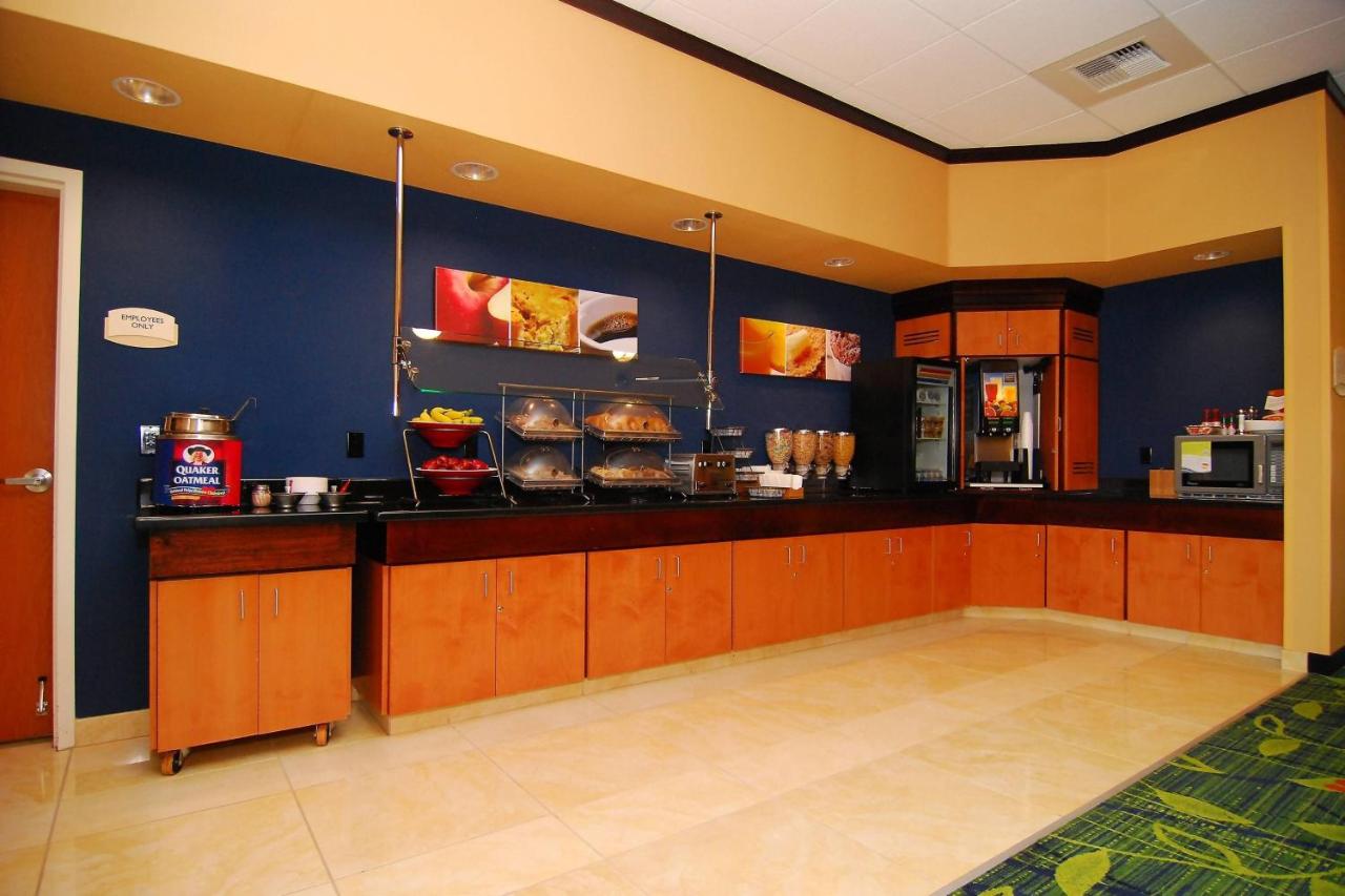  | Fairfield Inn & Suites Tehachapi
