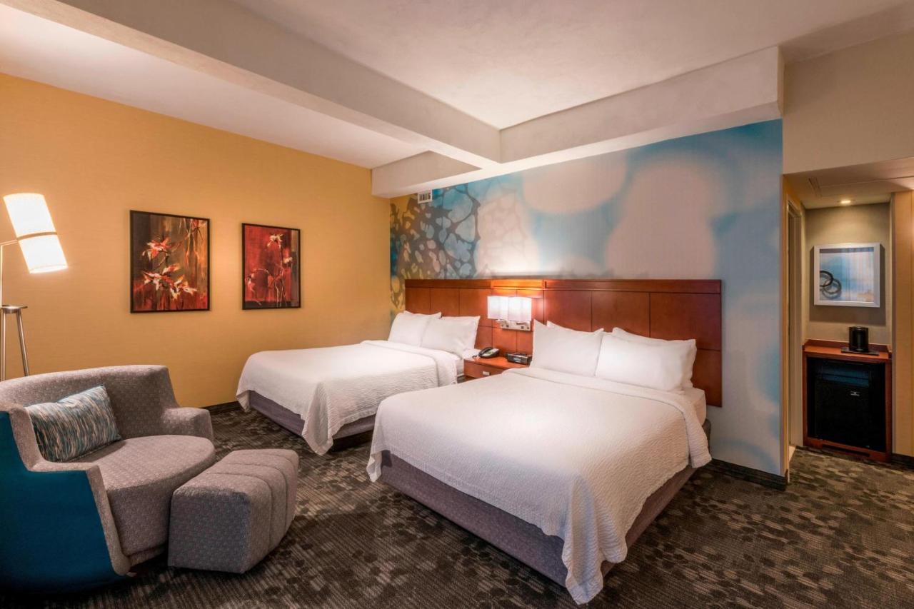 | Courtyard by Marriott Tulsa Downtown