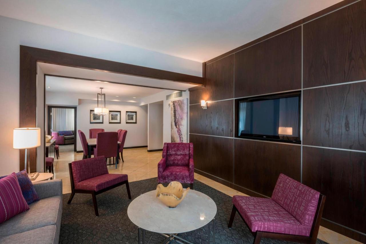 | Courtyard by Marriott Tulsa Downtown