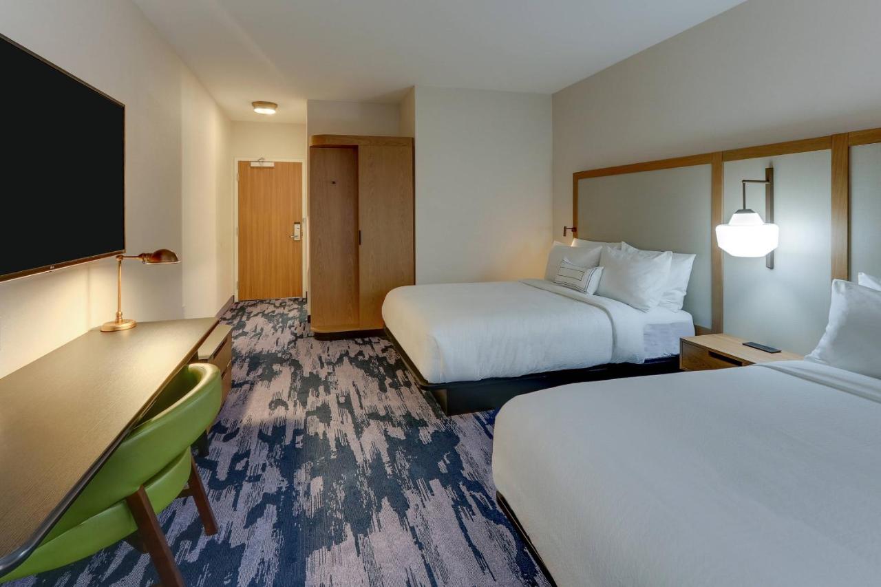 | Fairfield Inn & Suites by Marriott Asheville Weaverville