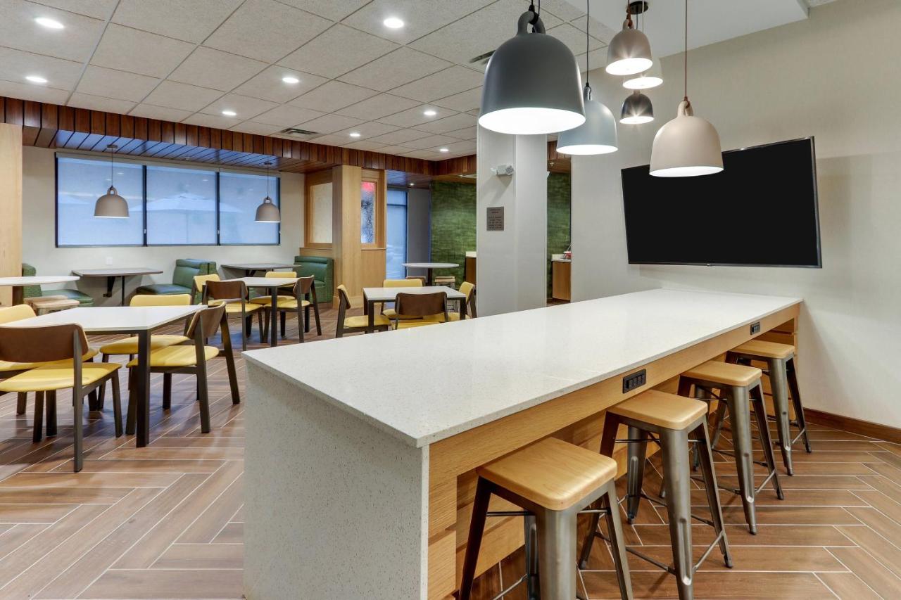 | Fairfield Inn & Suites by Marriott Asheville Weaverville
