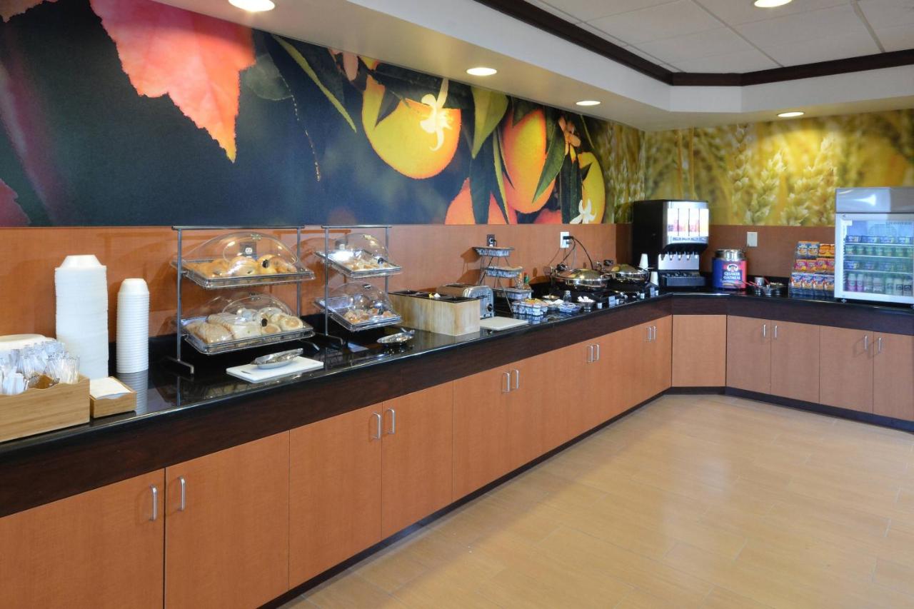 | Fairfield Inn & Suites by Marriott