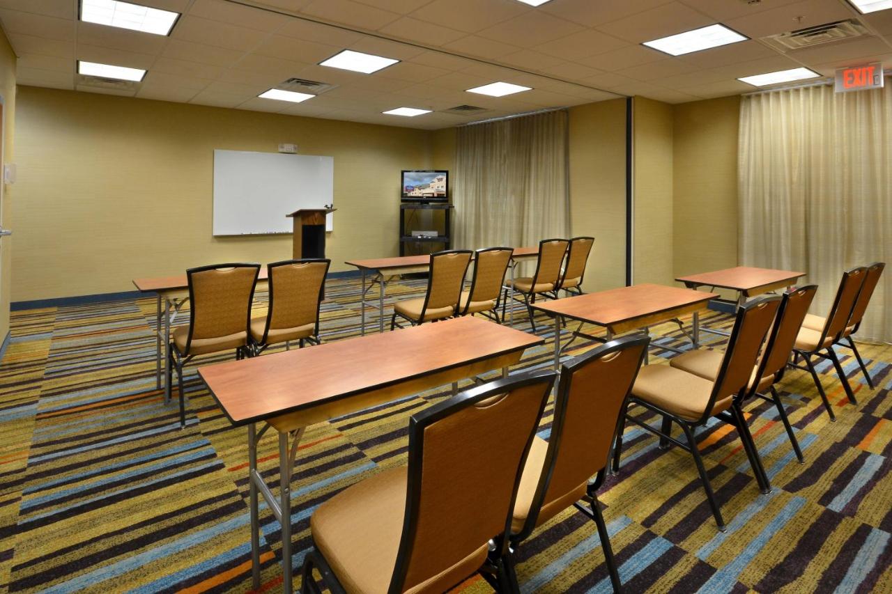 | Fairfield Inn & Suites by Marriott