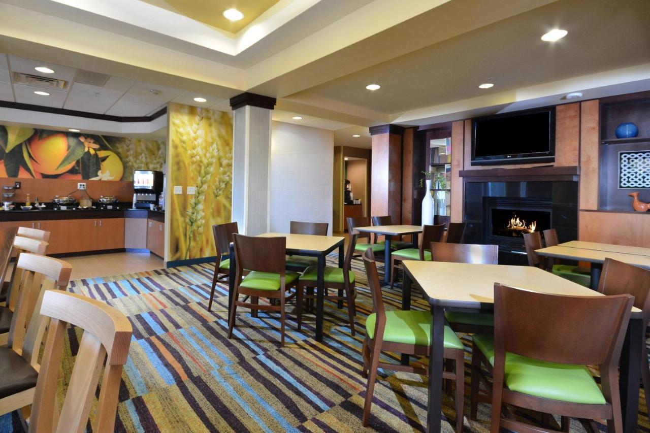 | Fairfield Inn & Suites by Marriott