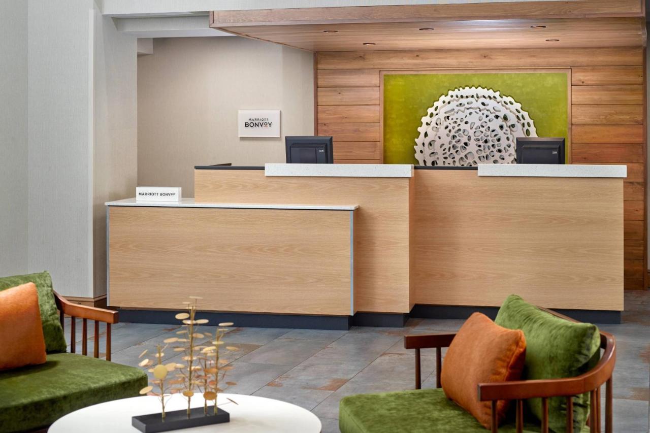 | Fairfield by Marriott Inn & Suites Asheville Outlets