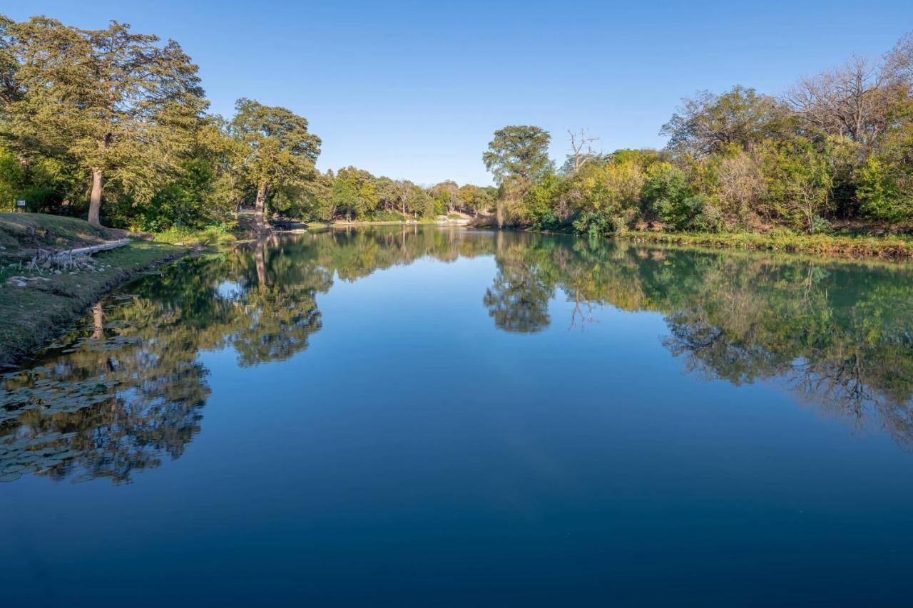 | Courtyard by Marriott New Braunfels River Village