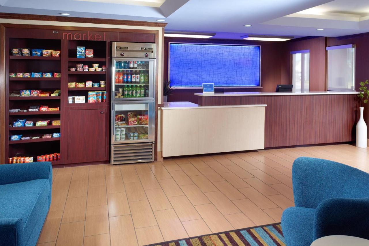 | Fairfield Inn by Marriott Clarksville