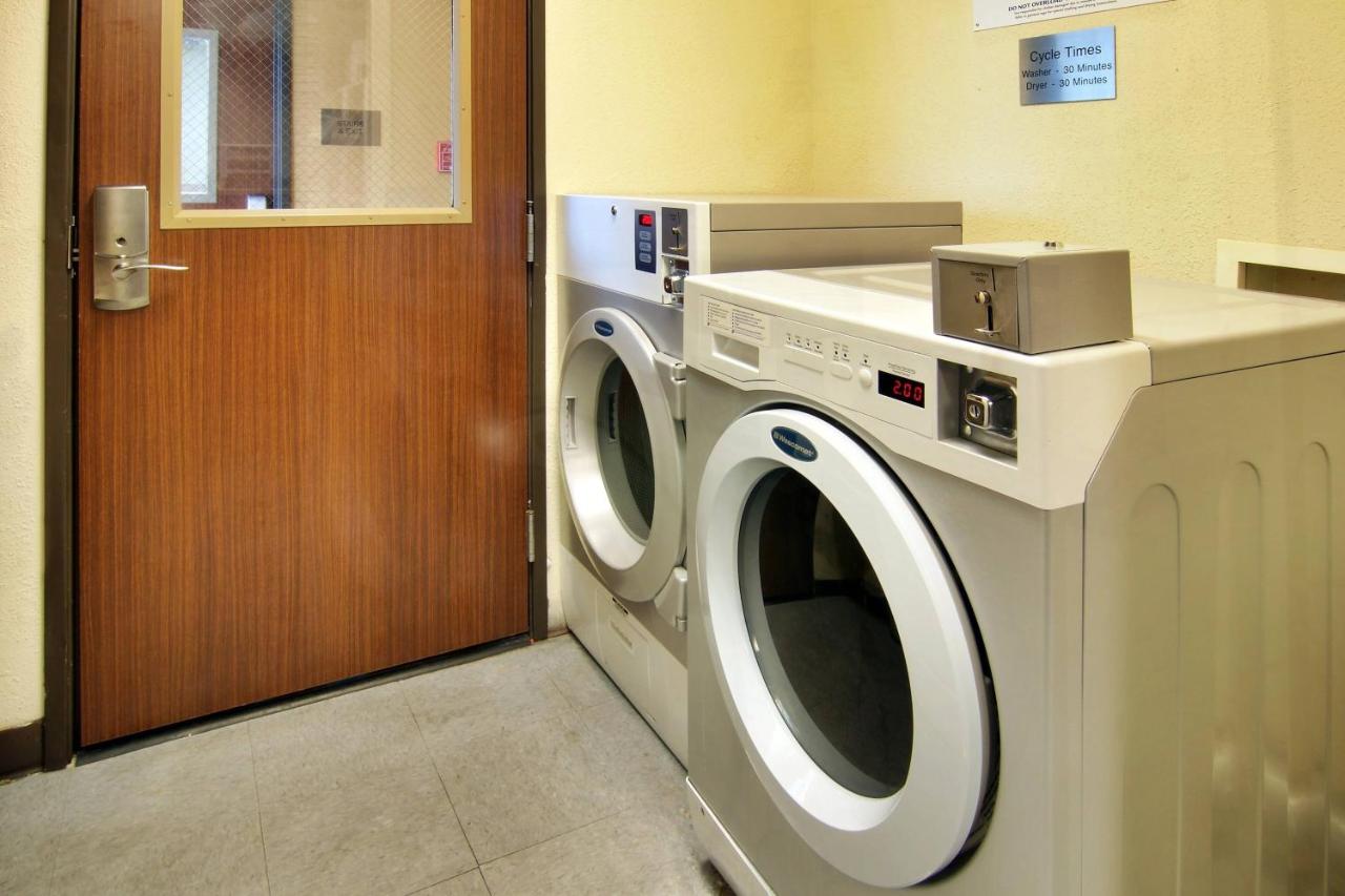 | Fairfield Inn by Marriott Clarksville
