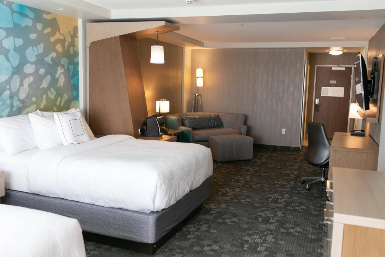 | Courtyard Elkhart