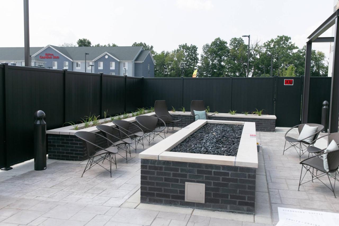 | Courtyard Elkhart
