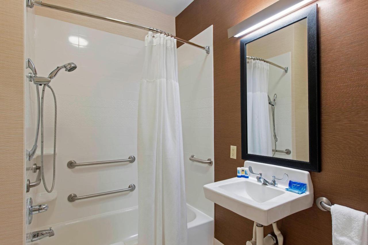  | Fairfield Inn & Suites by Marriott Bloomington