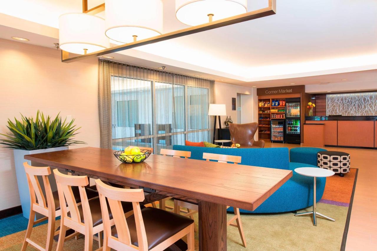  | Fairfield Inn & Suites by Marriott Bloomington