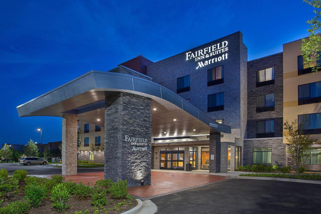| Fairfield Inn & Suites by Marriott Nashville Hendersonville