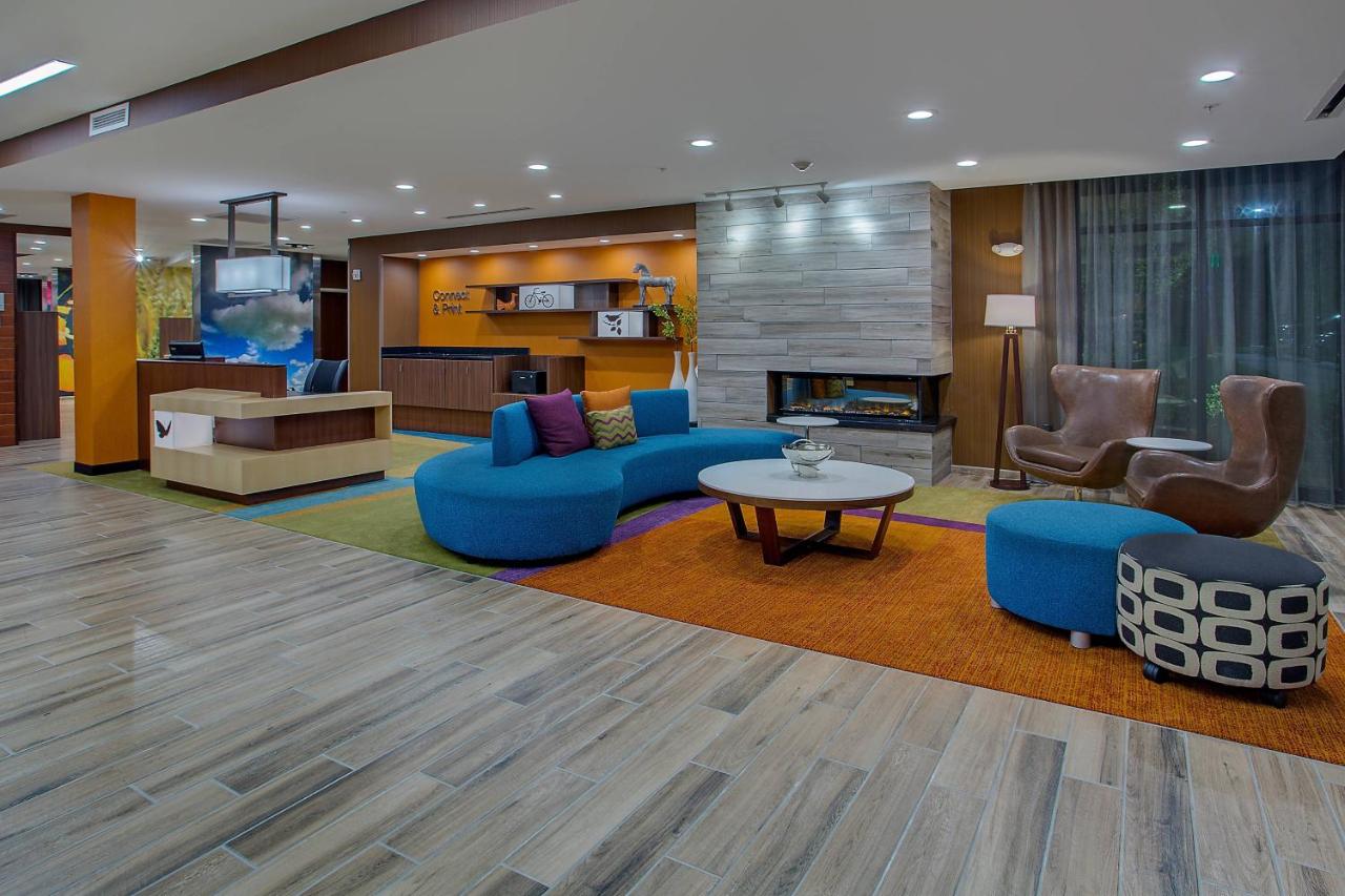 | Fairfield Inn & Suites by Marriott Nashville Hendersonville