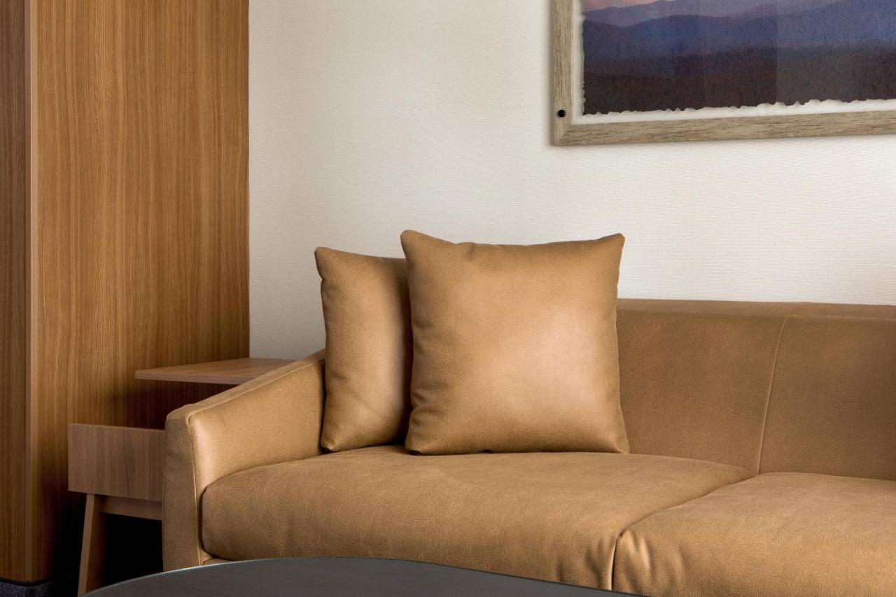 | Fairfield Inn & Suites by Marriott Boston Walpole