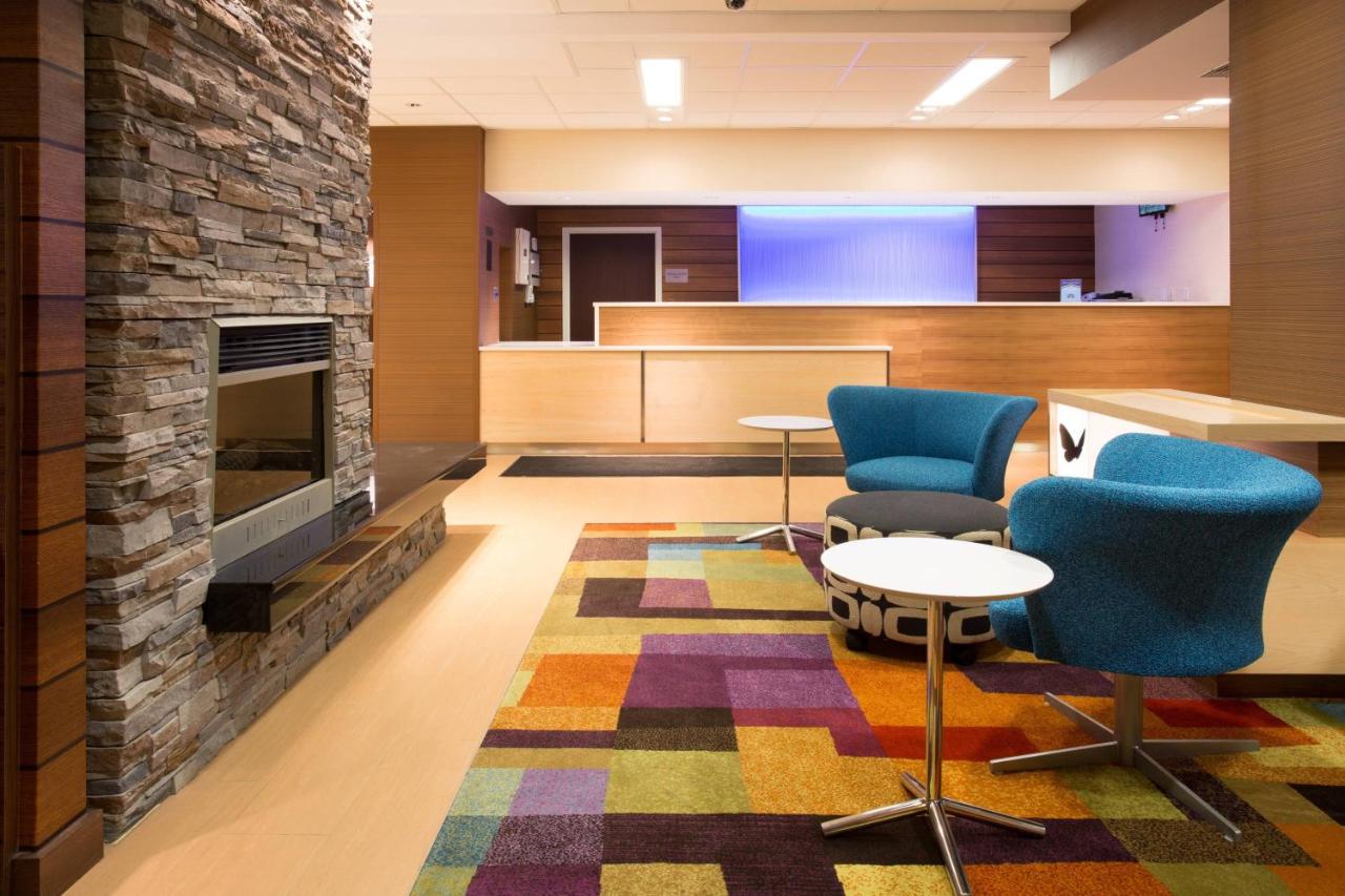 | Fairfield Inn & Suites by Marriott Boston Milford