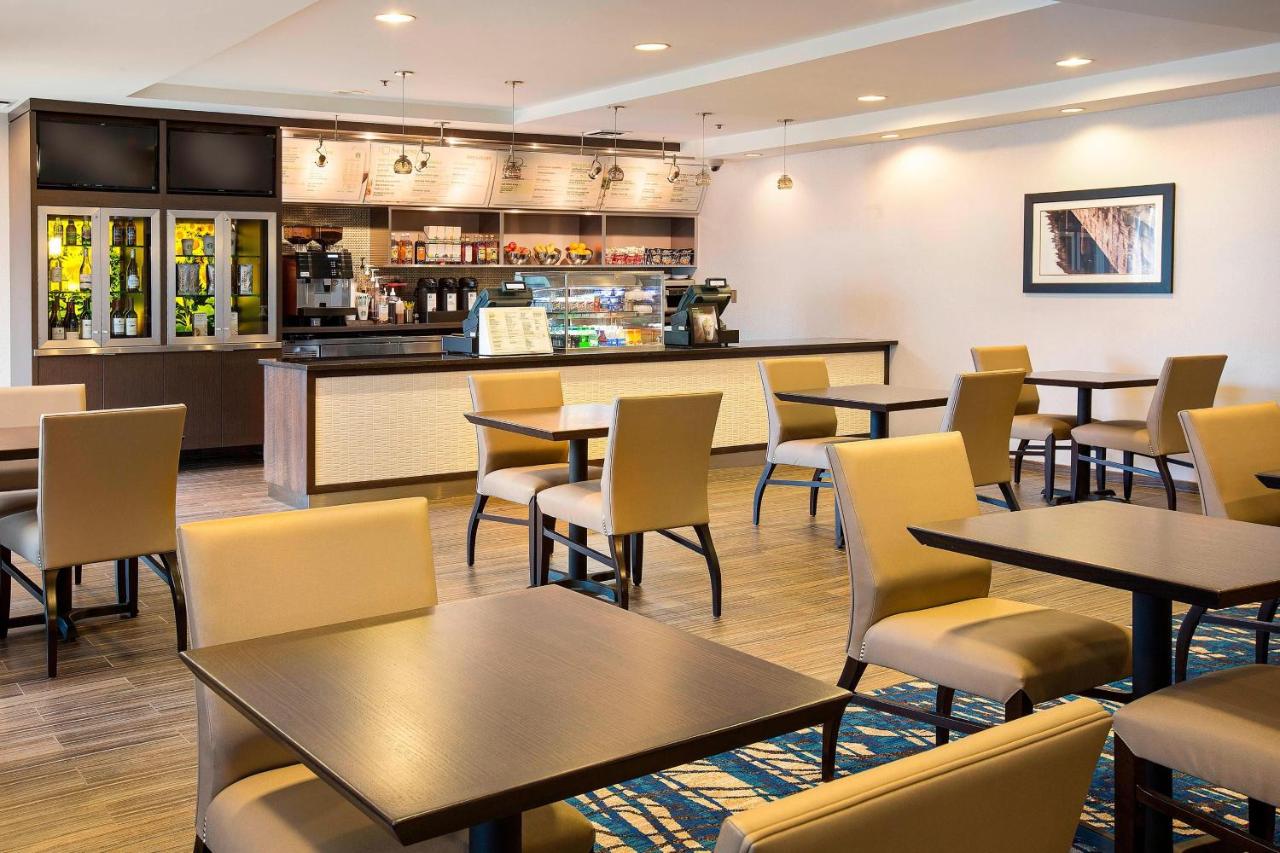  | Courtyard Seattle North / Lynnwood Everett