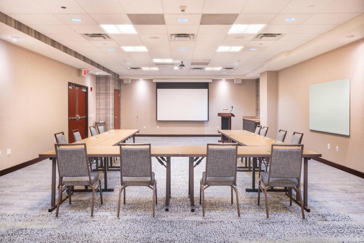 | Courtyard by Marriott Silver Spring Downtown