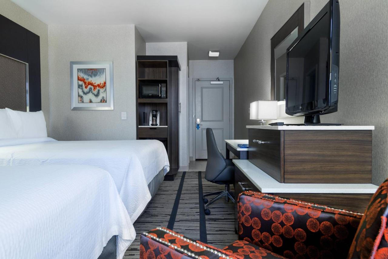 | Fairfield Inn & Suites Boston Cambridge