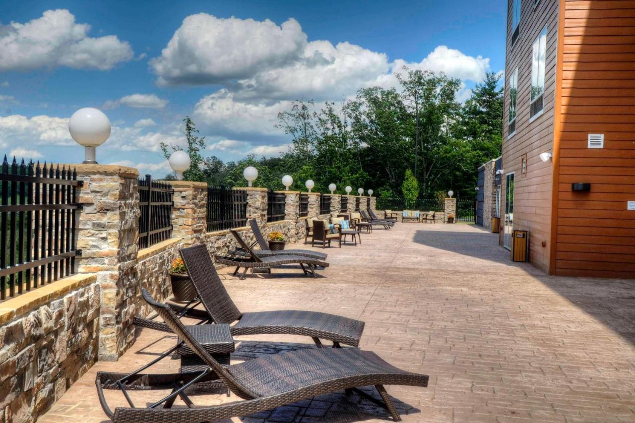 | Fairfield Inn & Suites by Marriott Princeton