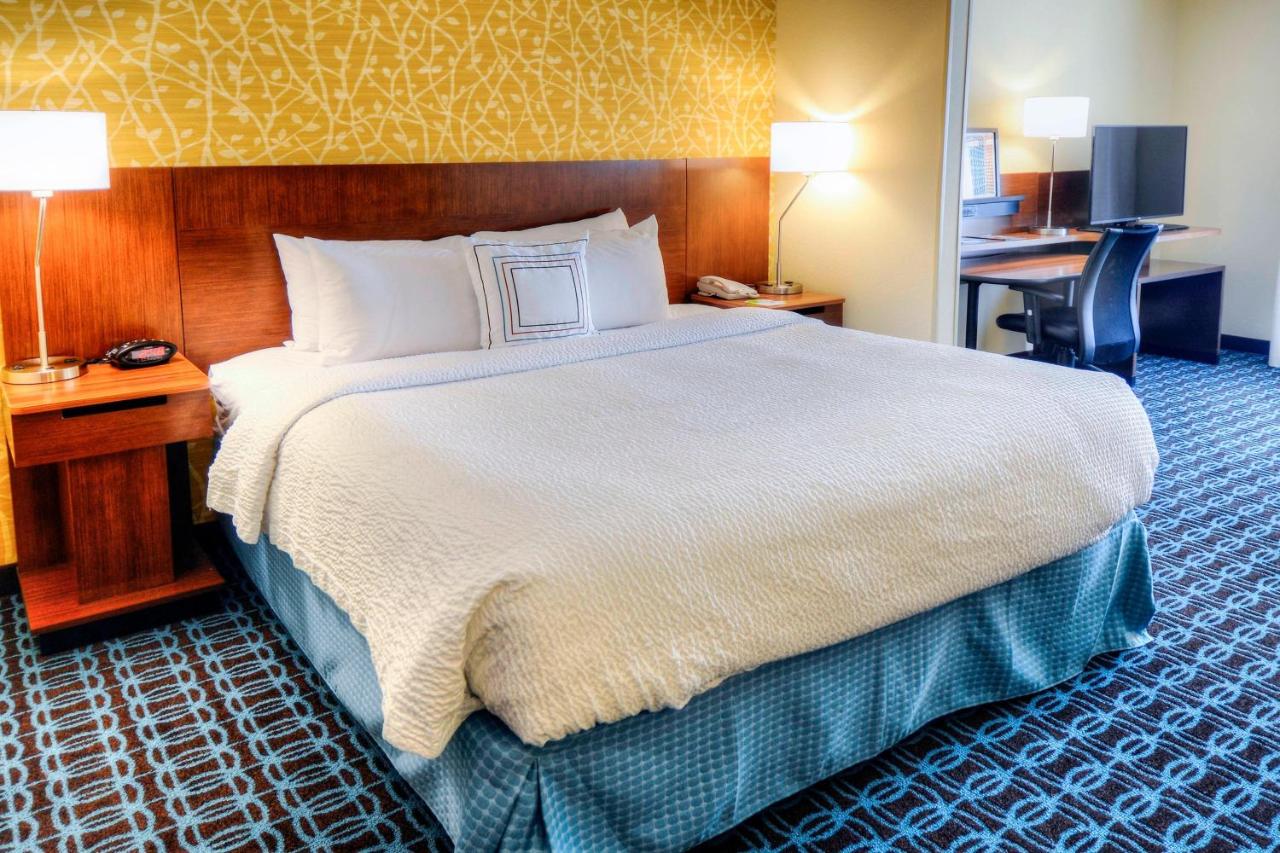 | Fairfield Inn & Suites by Marriott Princeton