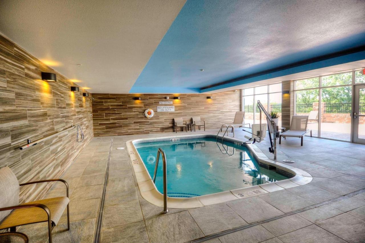 | Fairfield Inn & Suites by Marriott Princeton