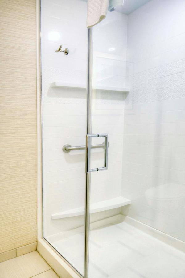 King Room at Fairfield Inn & Suites by Marriott Princeton