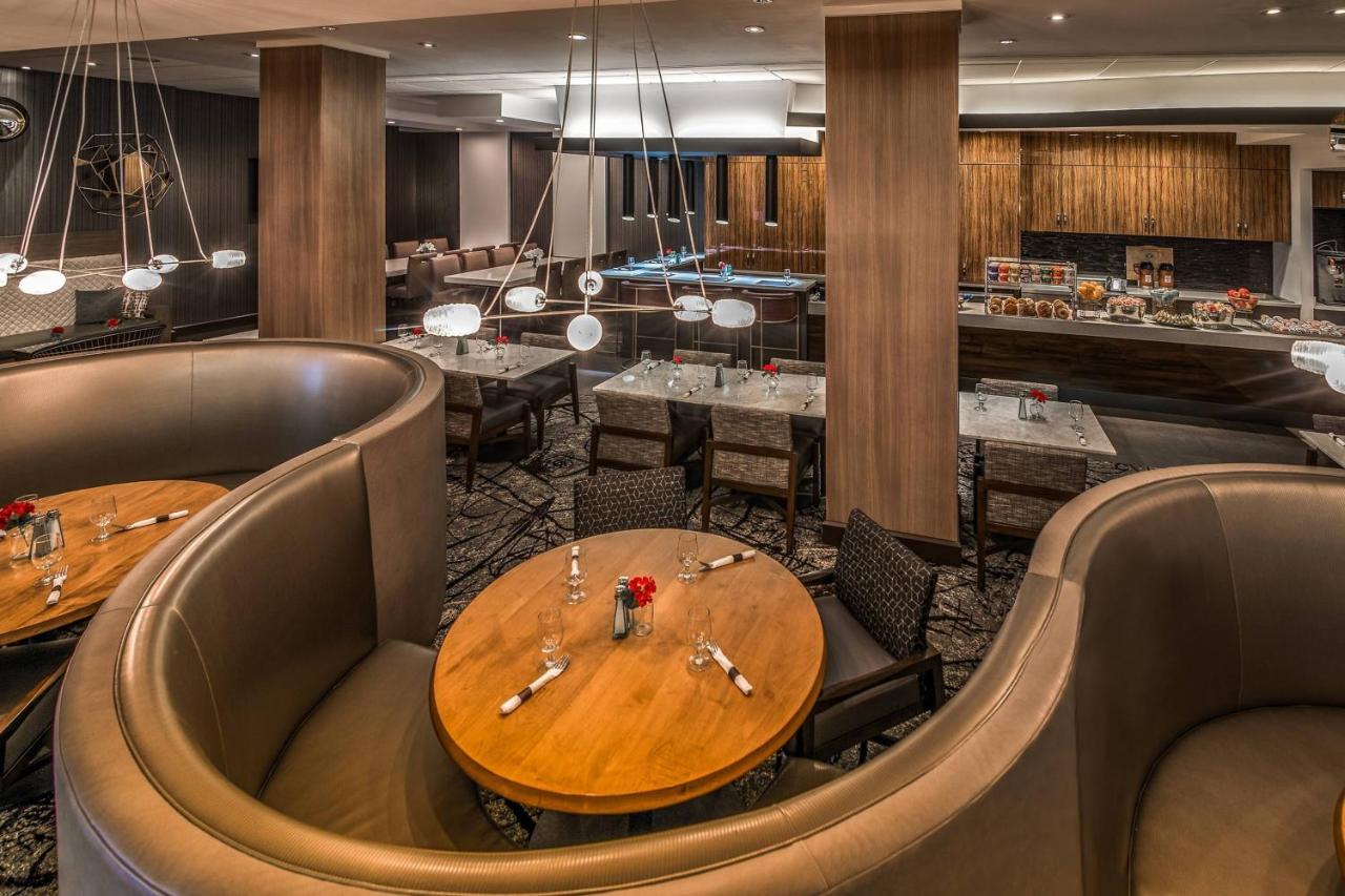 | Courtyard by Marriott Bethesda Chevy Chase
