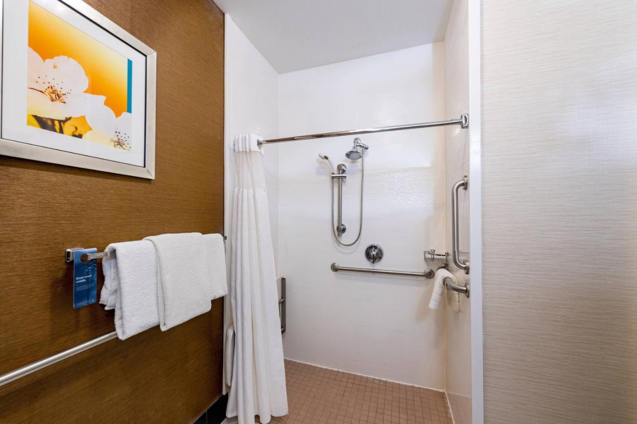 | Fairfield Inn Battle Creek