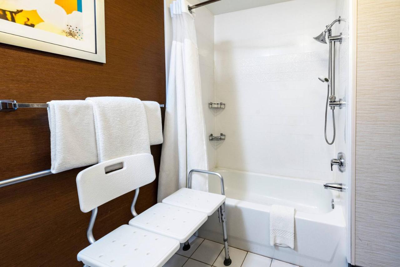 | Fairfield Inn Battle Creek