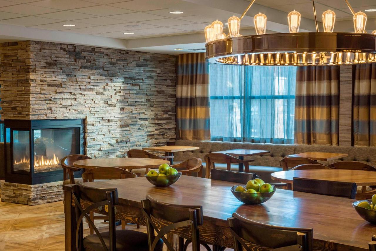 | Fairfield by Marriott Waterbury Stowe