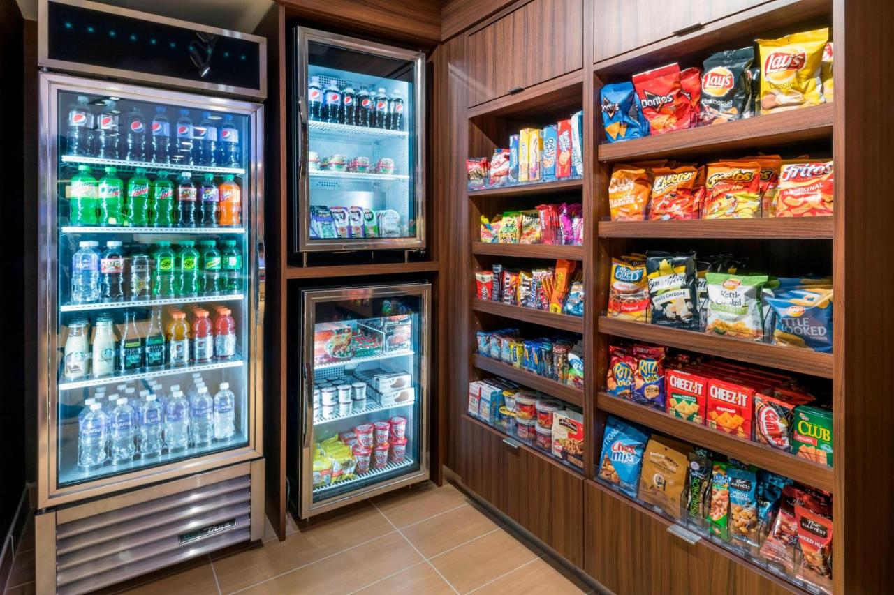 | Fairfield Inn & Suites by Marriott Boston Marlborough/Apex Center