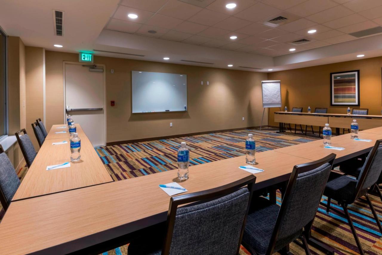 | Fairfield Inn & Suites by Marriott Boston Marlborough/Apex Center