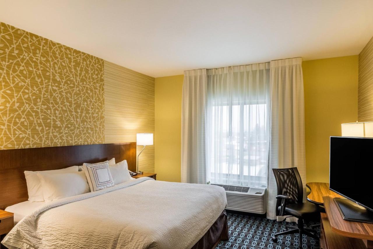 | Fairfield Inn & Suites by Marriott Butte