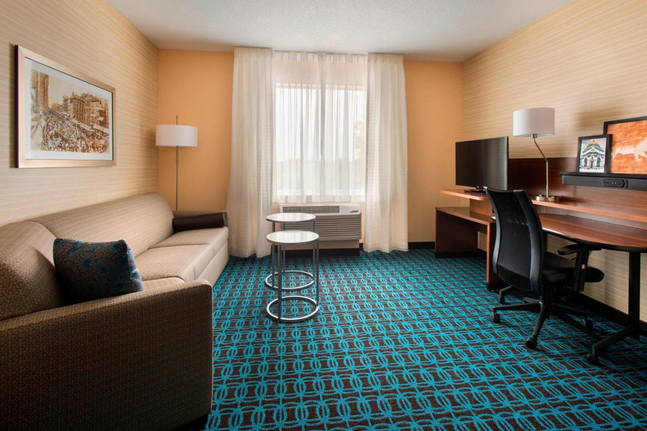 | Fairfield Inn & Suites by Marriott Buffalo Amherst/University