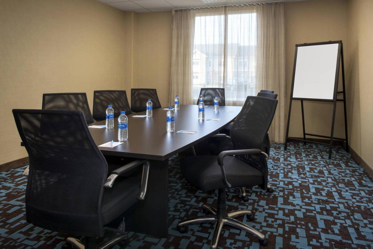 | Fairfield Inn & Suites by Marriott Buffalo Amherst/University