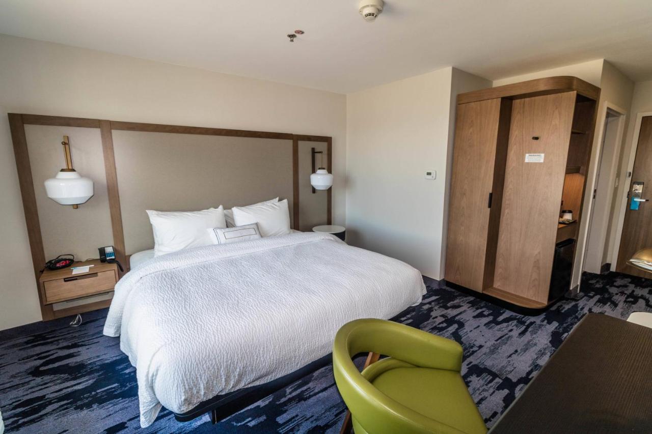 | Fairfield Inn & Suites by Marriott Brownsville North