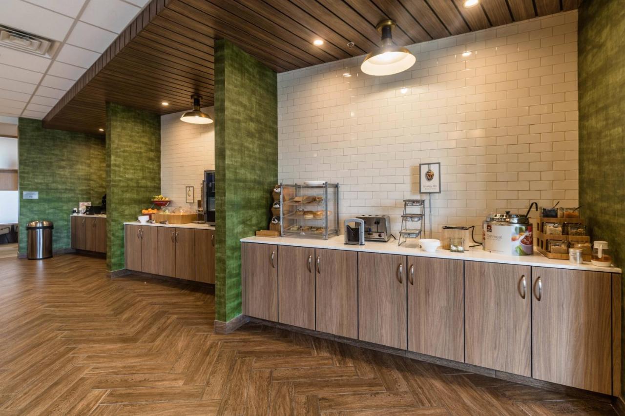 | Fairfield Inn & Suites by Marriott Brownsville North