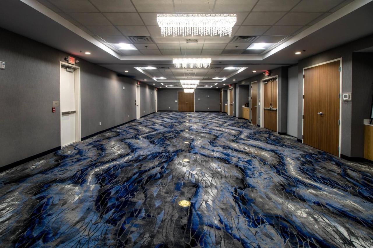 | Fairfield Inn & Suites by Marriott Brownsville North