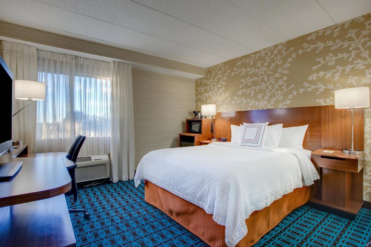 | Fairfield Inn by Marriott Burlington Williston