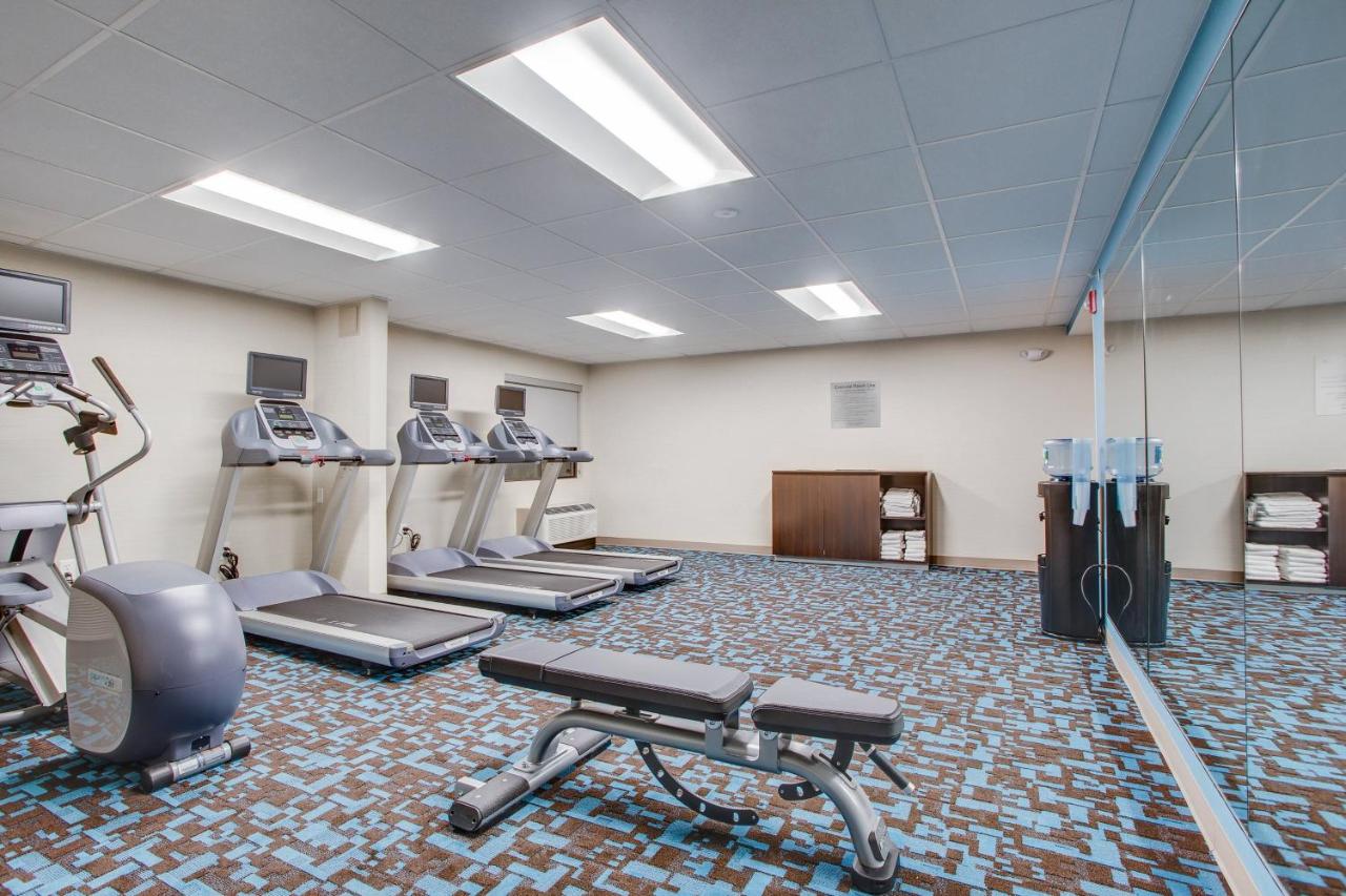 | Fairfield Inn by Marriott Burlington Williston