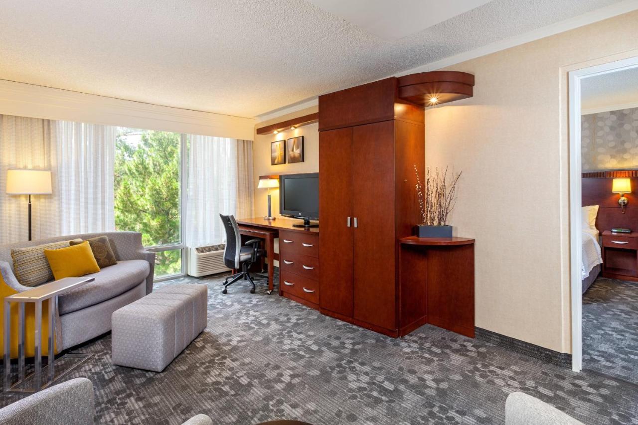 | Courtyard Fairfield Napa Valley Area