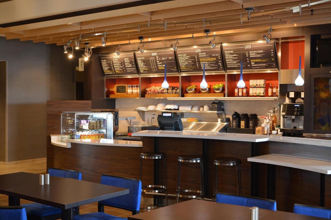  | Courtyard by Marriott Youngstown Canfield