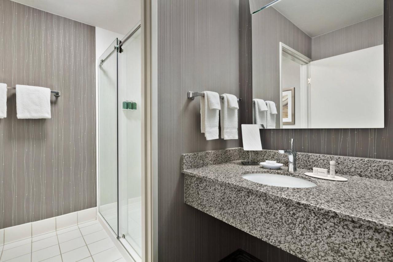 | Courtyard by Marriott San Jose South/Morgan Hill