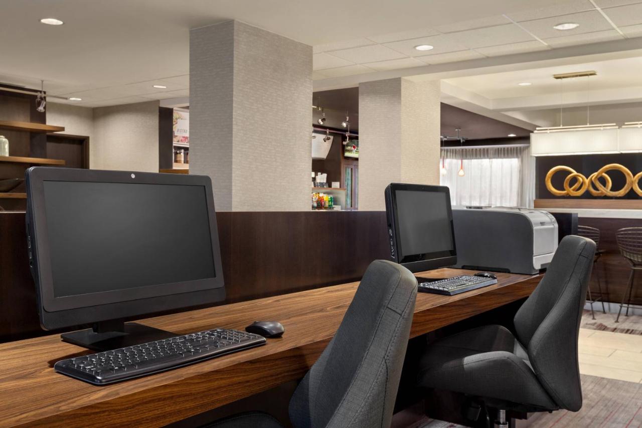 | Courtyard by Marriott San Jose South/Morgan Hill