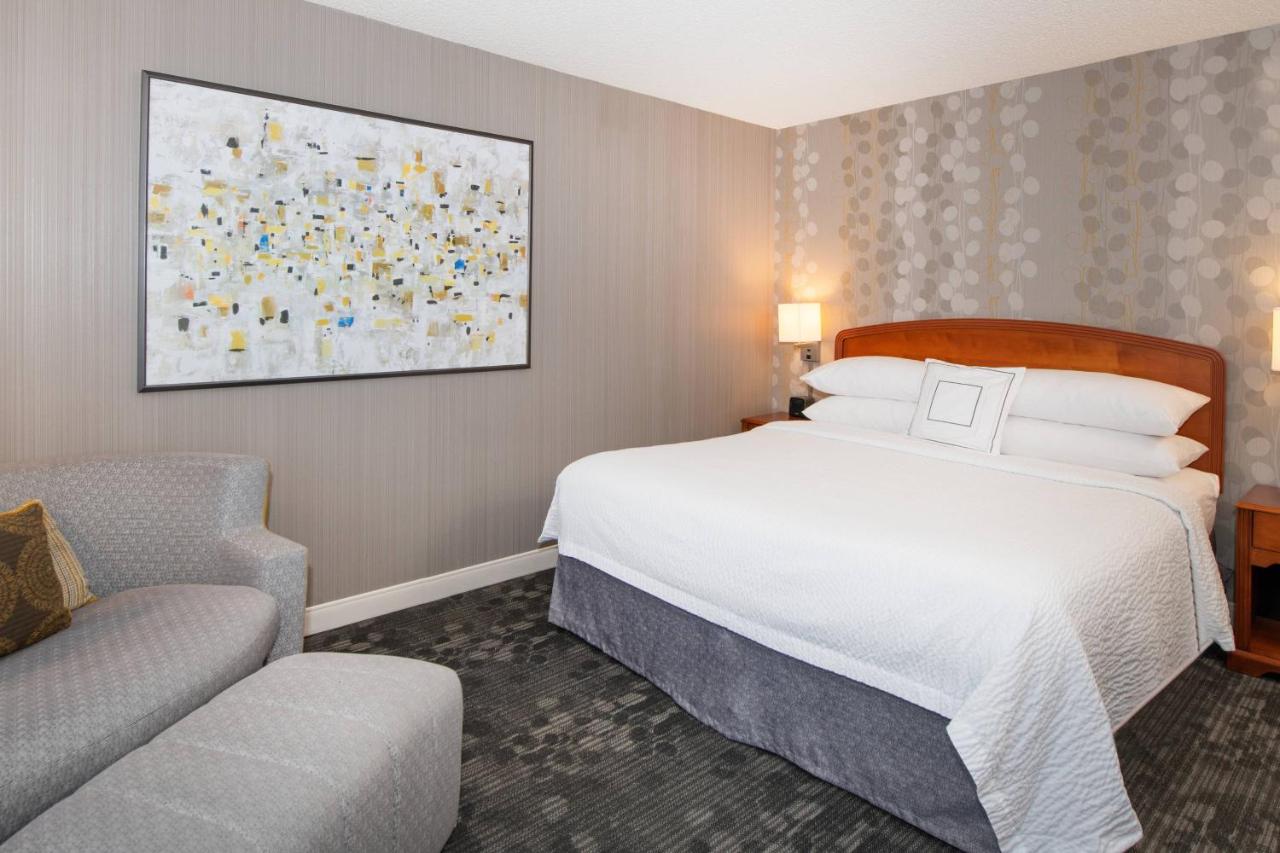  | Courtyard by Marriott Newark Silicon Valley