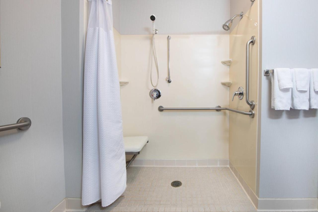 | Courtyard by Marriott Newark Silicon Valley