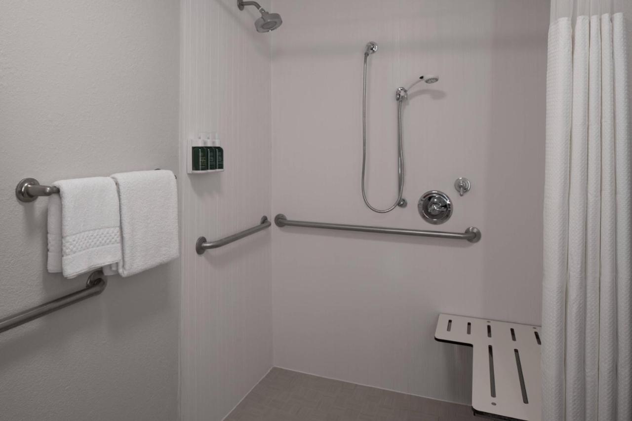  | Courtyard by Marriott Jacksonville at the Mayo Clinic Campus/Beaches