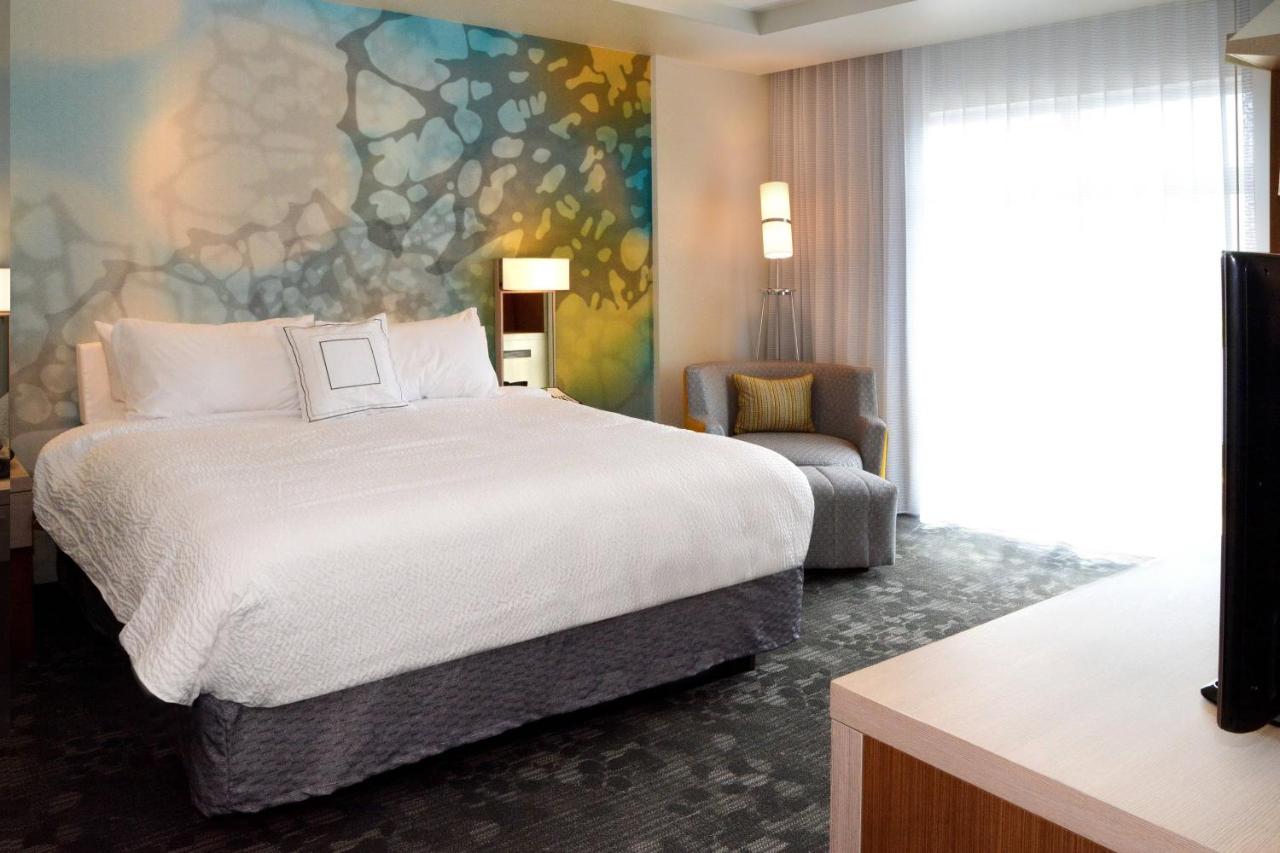  | Courtyard by Marriott Youngstown Canfield