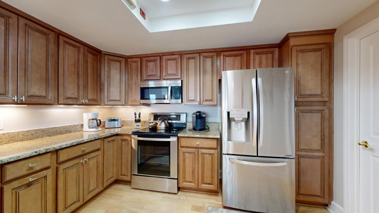  | 5405 Hampton Place South